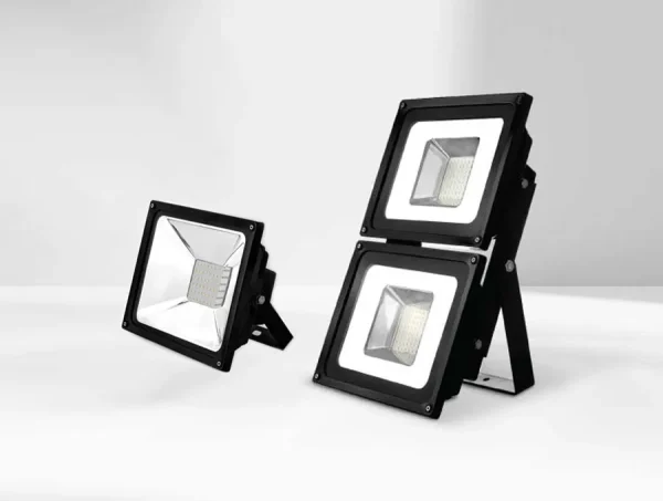 قیمت پروژکتور آلتون رای مدل آیدیس
